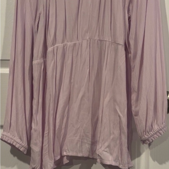 Kohl's Soft Lilac Blouse - Picture 2 of 3